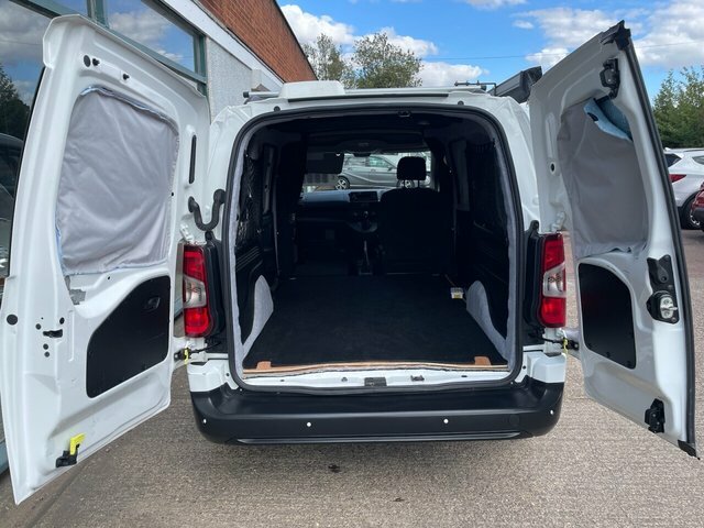 Vauxhall Combo 1.5 Turbo D 2300 Limited Edition Nav L2 H1 Euro 6 White #7