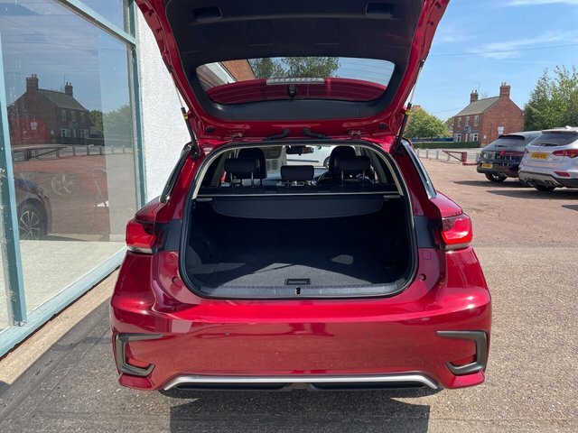 Lexus CT 1.8 200H Hatchback Hybrid E-cvt Euro 6 Red #5