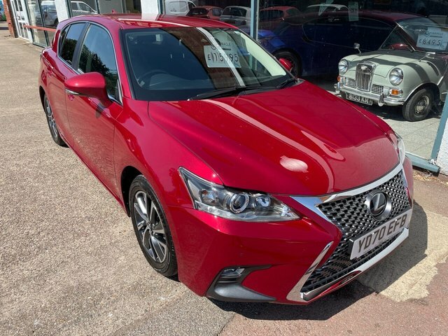 Lexus CT 1.8 200H Hatchback Hybrid E-cvt Euro 6 Red