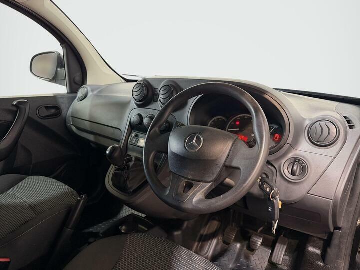 Mercedes-Benz CITAN 1.5 111 Cdi Pure L2 Euro 6 Black #2