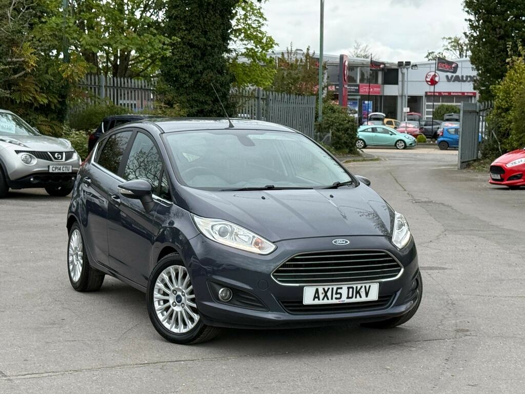 Ford Fiesta 1.0T Ecoboost Titanium Euro 6 Ss AX15DKV Grey