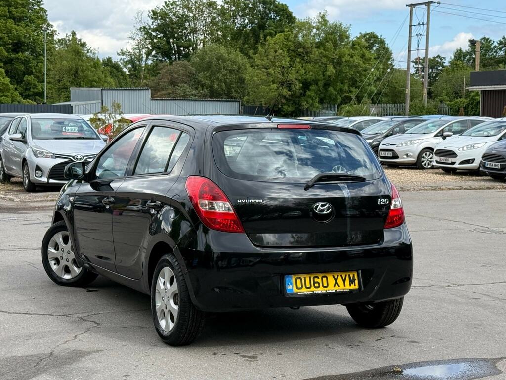 Hyundai I20 1.4 Comfort Euro 5 Black #5