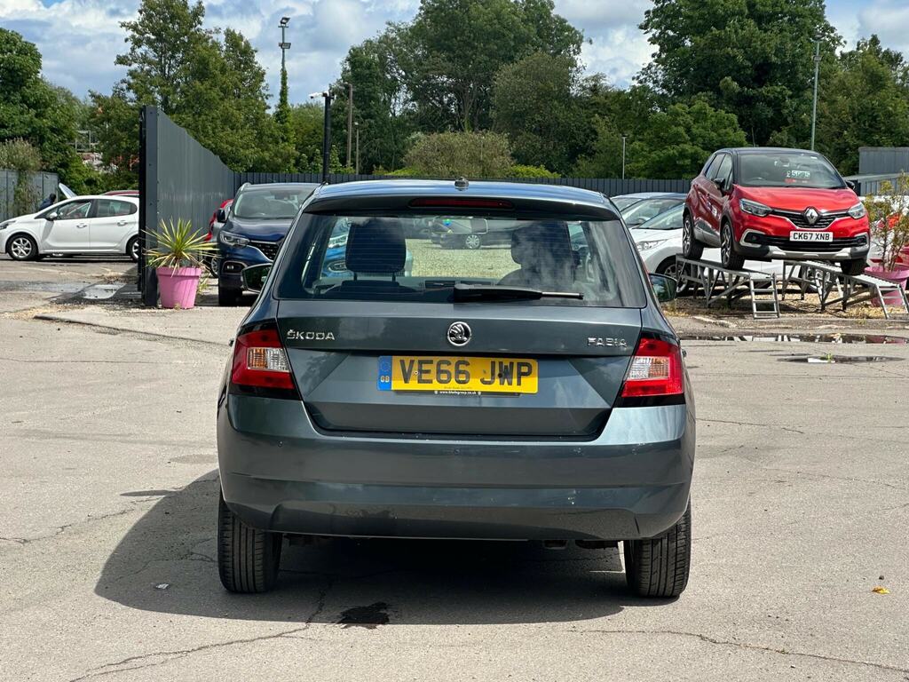 Skoda Fabia 1.2 Tsi Se Euro 6 Ss VE66JWP Grey #5