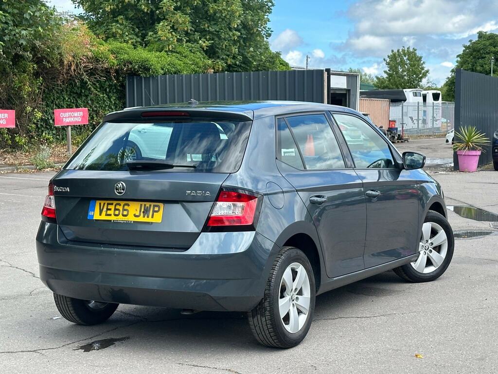 Skoda Fabia 1.2 Tsi Se Euro 6 Ss VE66JWP Grey #6