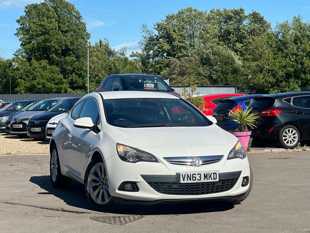 Vauxhall Astra GTC 1.7 Cdti Ecoflex 109G Sri Euro 5 Ss White
