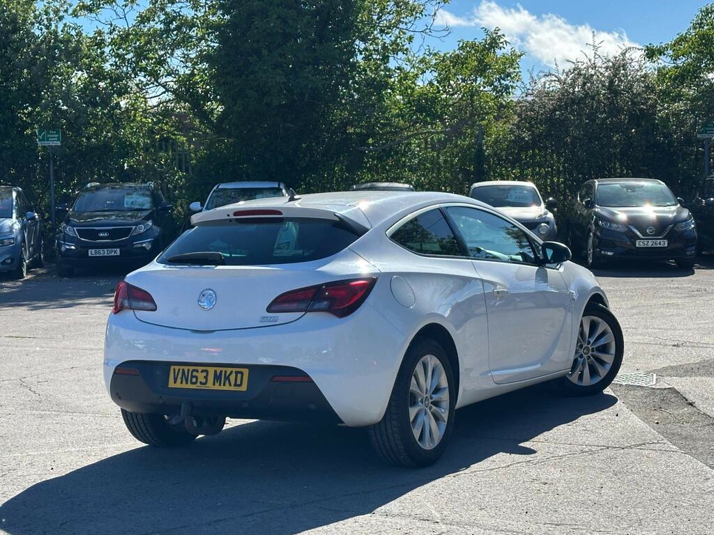 Vauxhall Astra GTC 1.7 Cdti Ecoflex 109G Sri Euro 5 Ss White #6