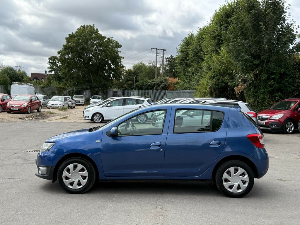 Dacia Sandero 0.9 Tce Laureate Euro 5 GK13ZNM Blue #4