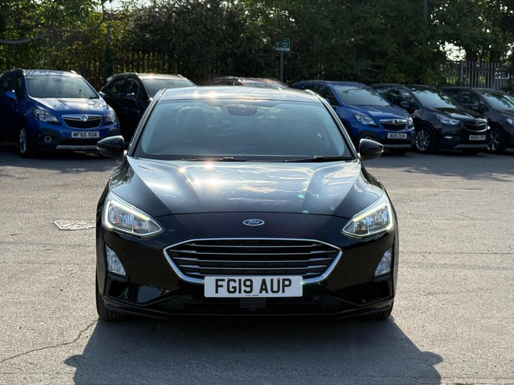 Ford Focus 1.0T Ecoboost Titanium Euro 6 Ss Black #2