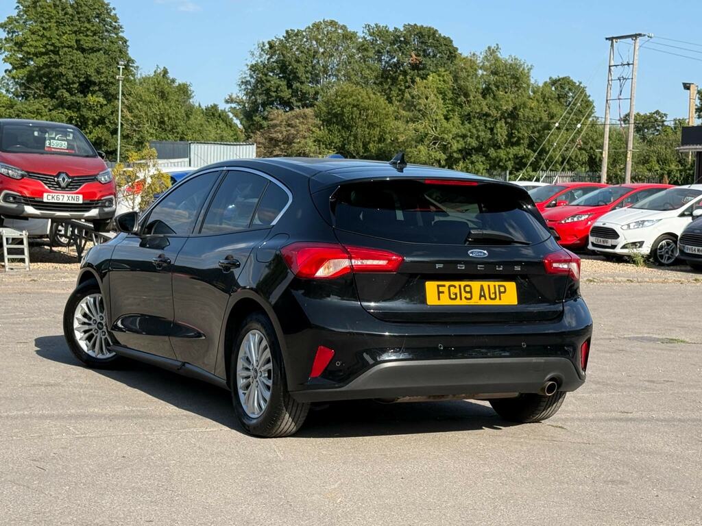 Ford Focus 1.0T Ecoboost Titanium Euro 6 Ss Black #5