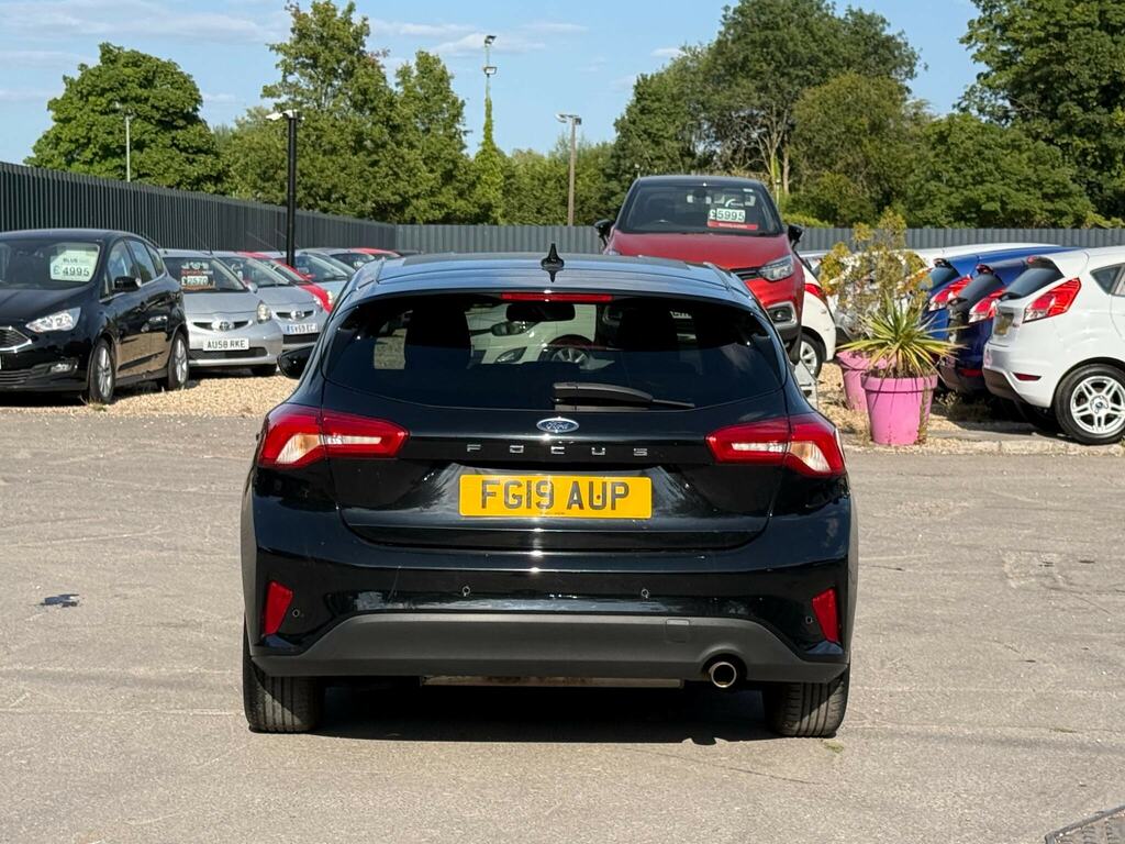 Ford Focus 1.0T Ecoboost Titanium Euro 6 Ss Black #6