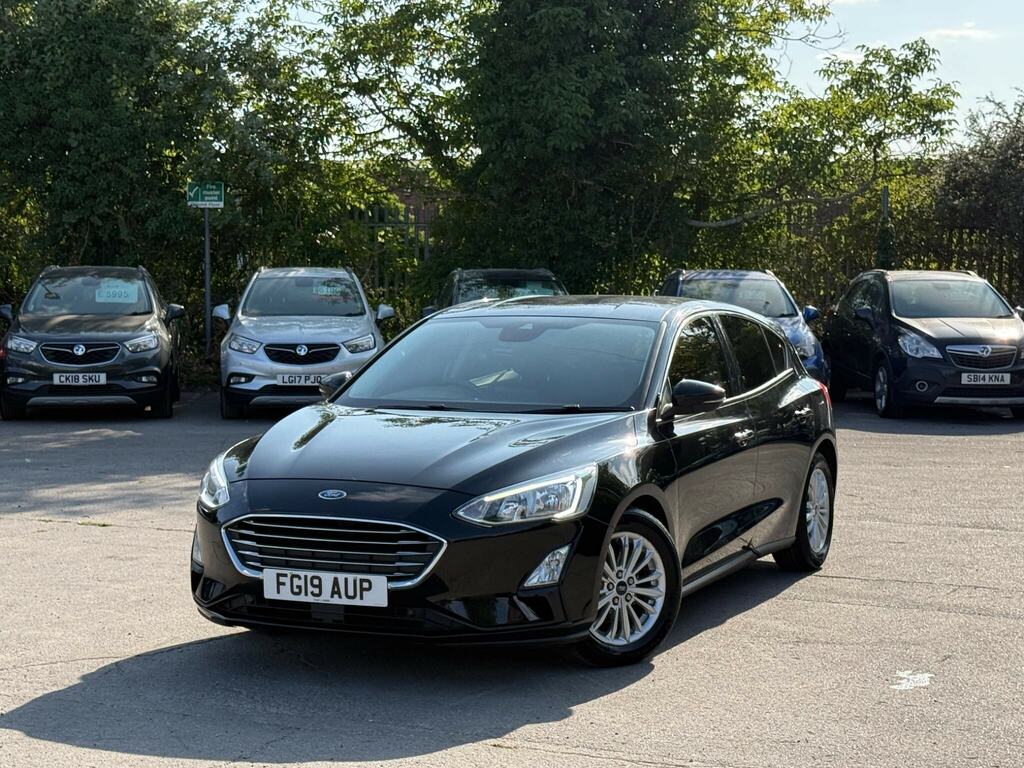 Ford Focus 1.0T Ecoboost Titanium Euro 6 Ss Black #3