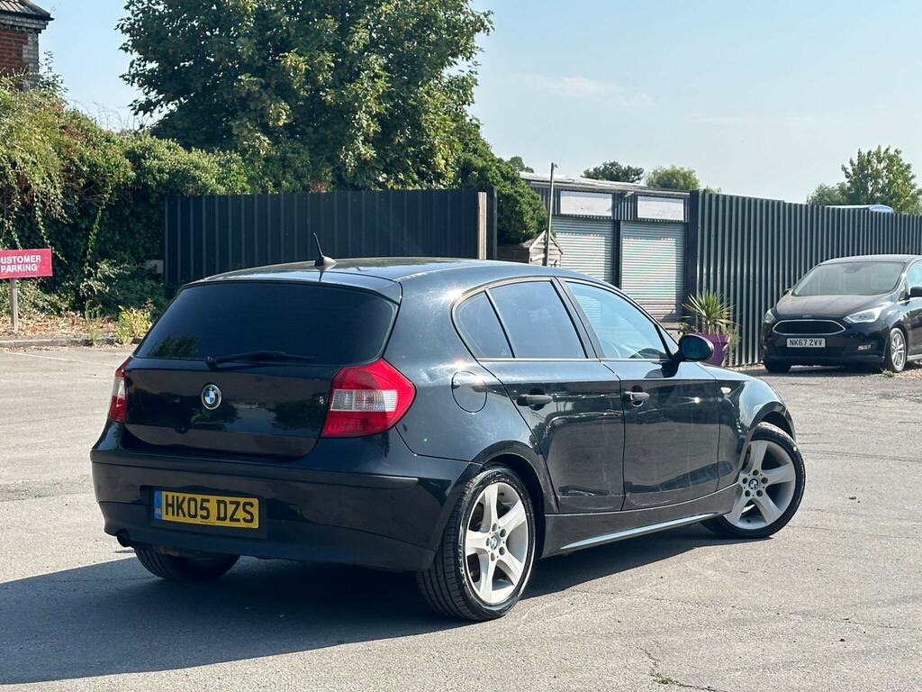 BMW 1 Series 2.0 118I Euro 4 Black #6