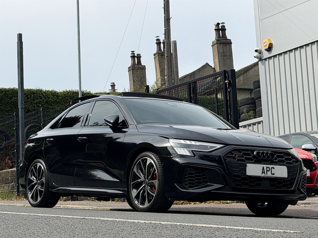 Audi S3 2.0 Tfsi Vorsprung S Tronic Quattro Euro 6 Ss 4 Black