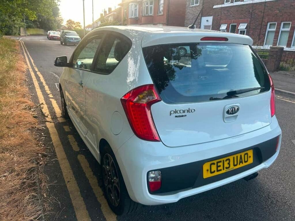 Kia Picanto White Automatic White #6