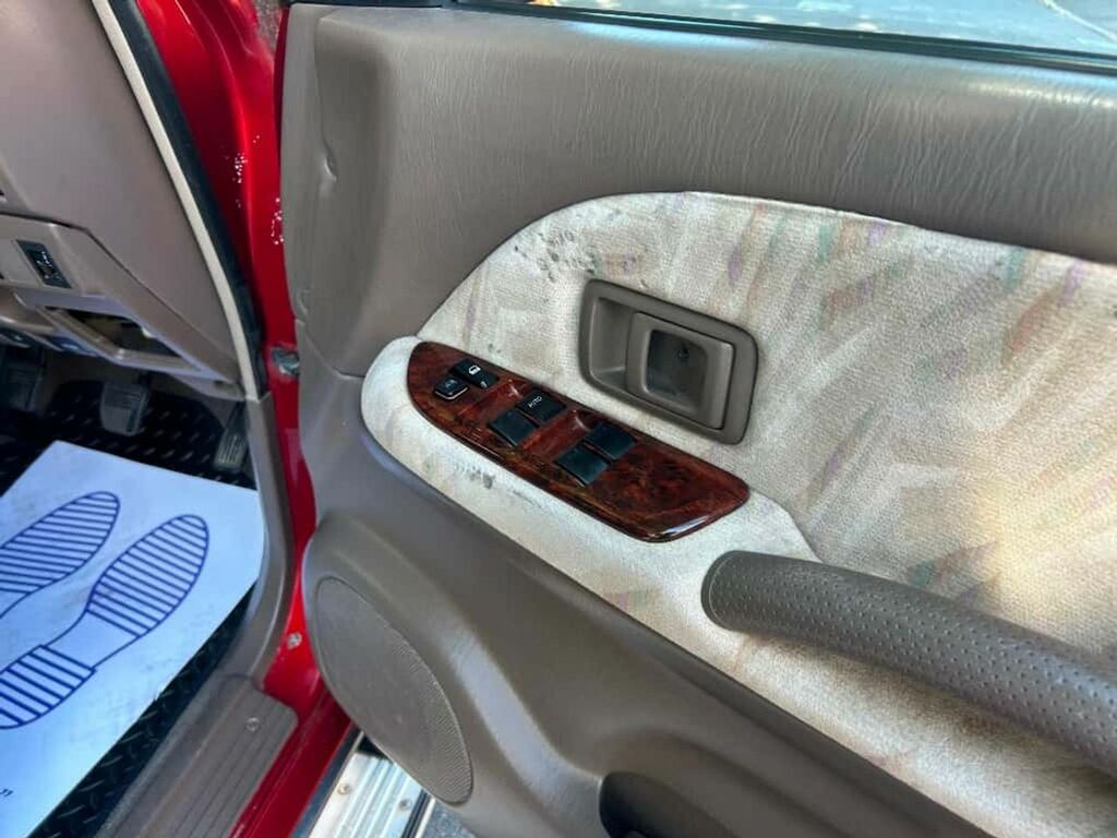Toyota Land Cruiser Suv Red #2