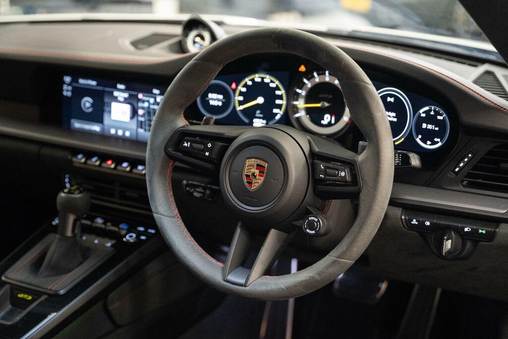 Porsche 911 992 Carrera Gts Pdk Euro 6 Black #31