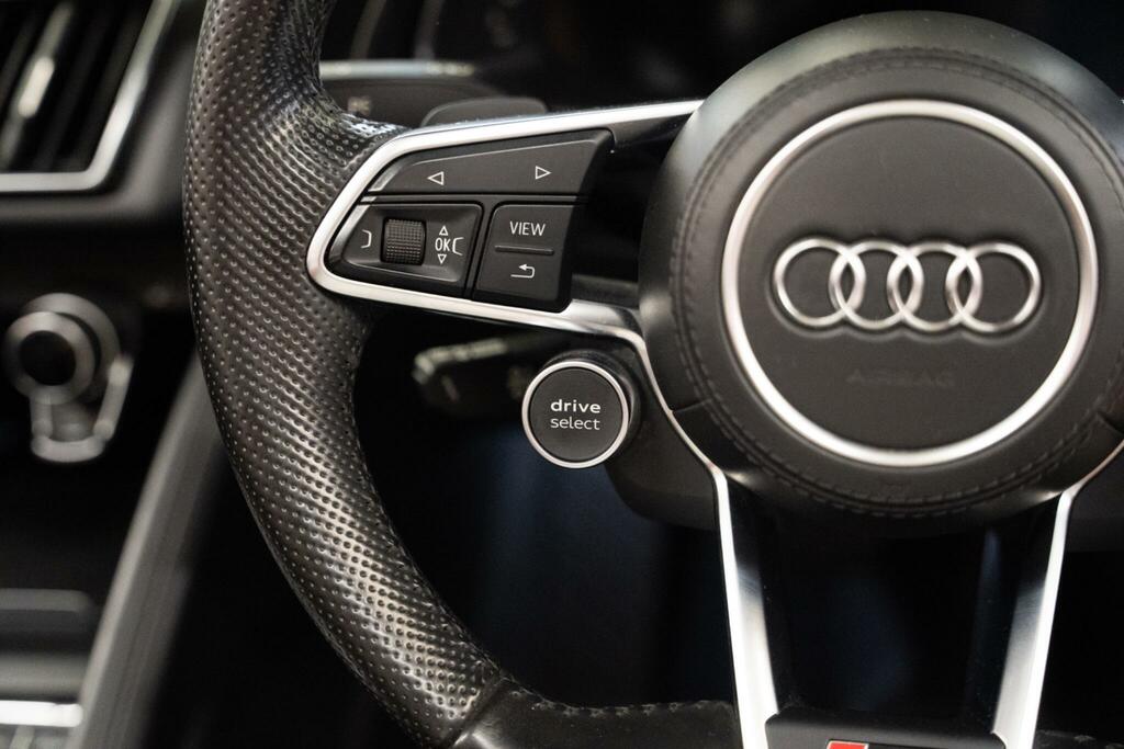 Audi R8 V10 5.2 Fsi Quattro 540 Ps S Tronic Red #30