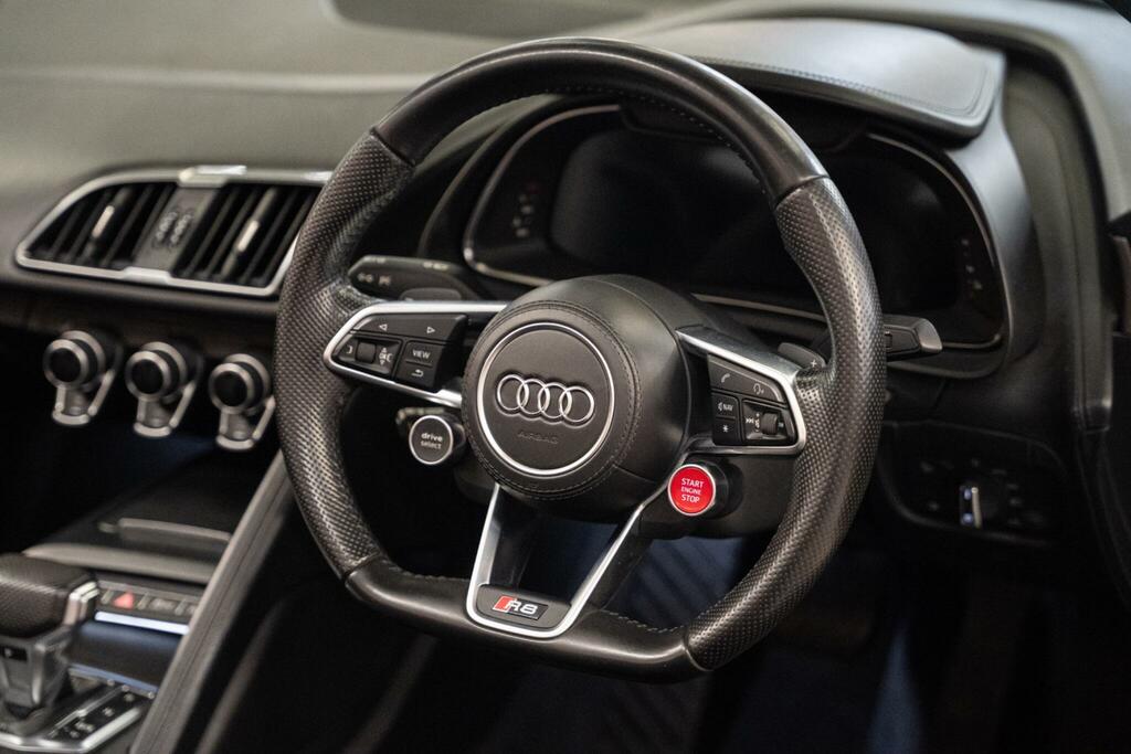 Audi R8 V10 5.2 Fsi Quattro 540 Ps S Tronic Red #22