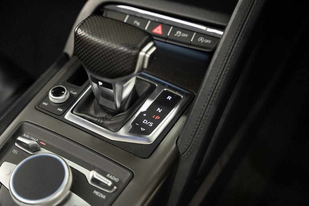 Audi R8 V10 5.2 Fsi Quattro 540 Ps S Tronic Red #36