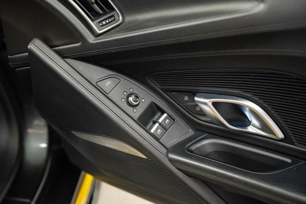 Audi R8 V10 5.2 Fsi Quattro 540 Ps S Tronic Red #28