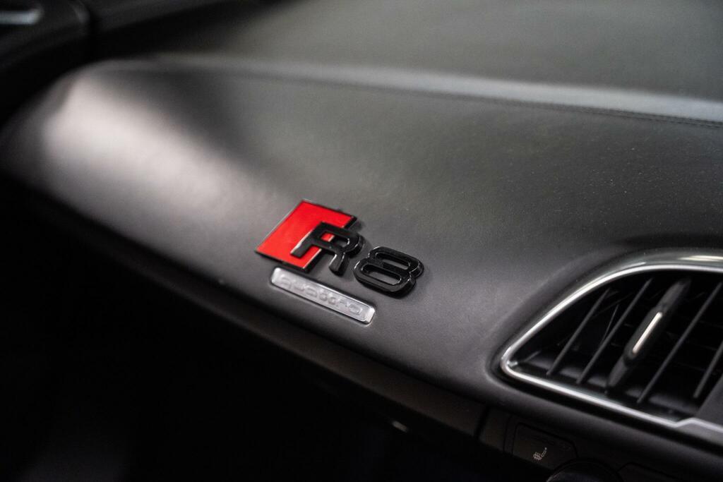 Audi R8 V10 5.2 Fsi Quattro 540 Ps S Tronic Red #40