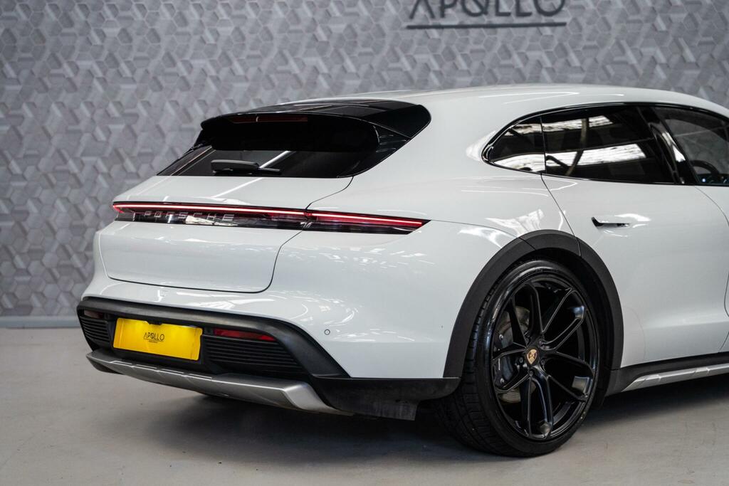 Porsche Taycan Performance Plus 93.4Kwh 4 Cross Turismo 4Wd White #4