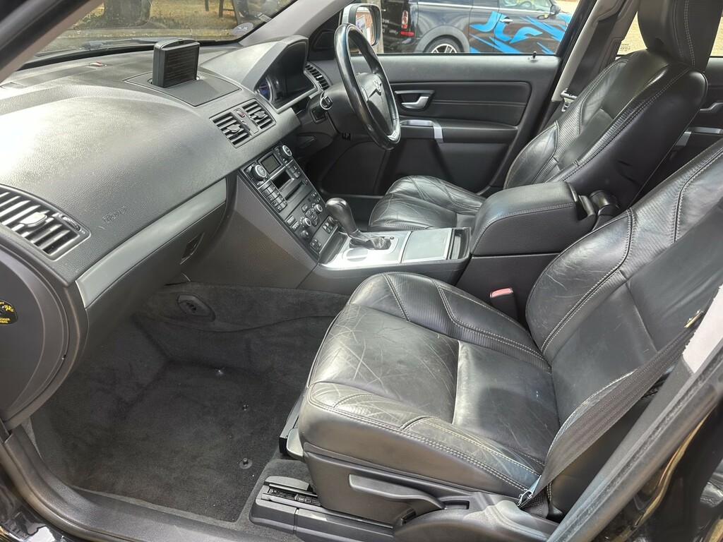 Volvo XC90 D5 Se Lux Awd 5-Door Blue #7