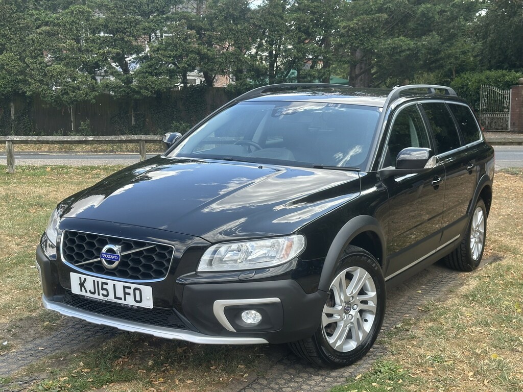 Volvo XC70 2.4 D5 Se Nav Black #2