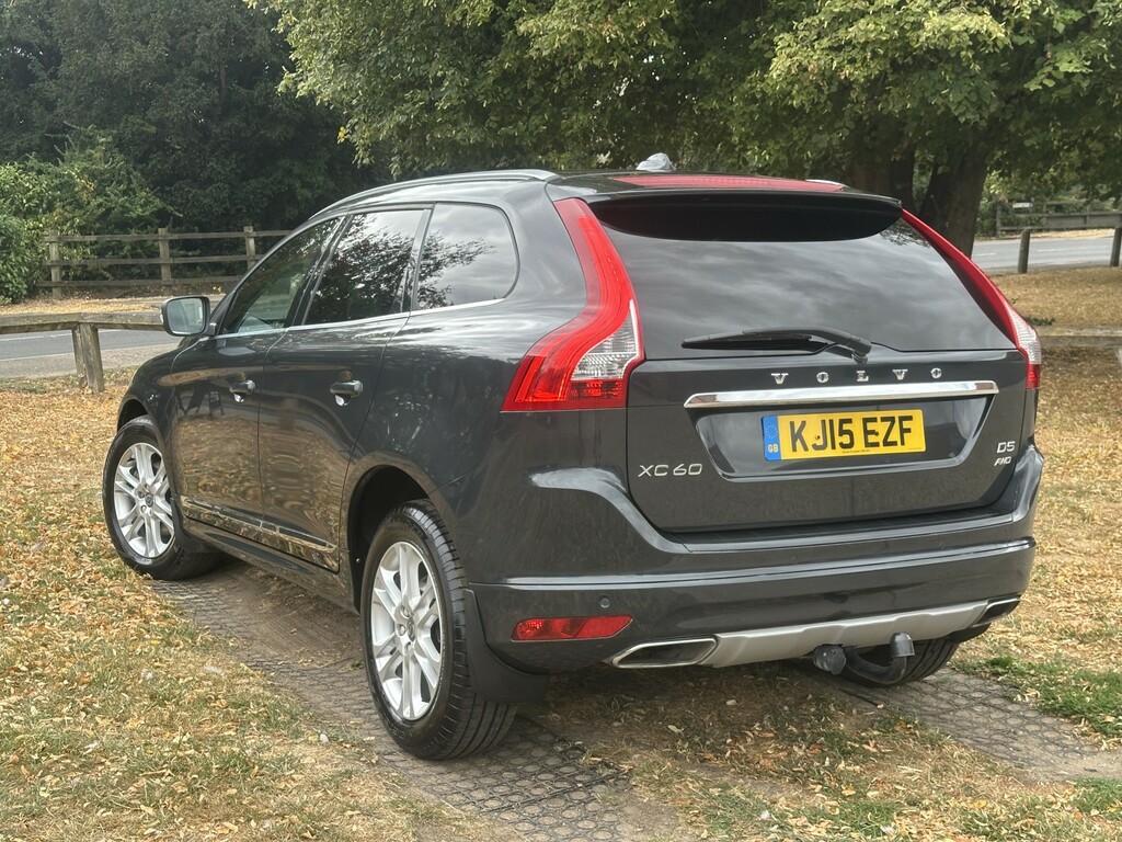 Volvo XC60 2.4 Se Lux Nav D5 Awd Grey #3