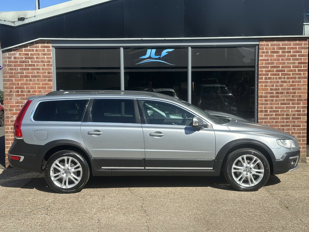 Volvo XC70 2.0 D4 Se Nav Estate Euro 6 Ss Blue #21