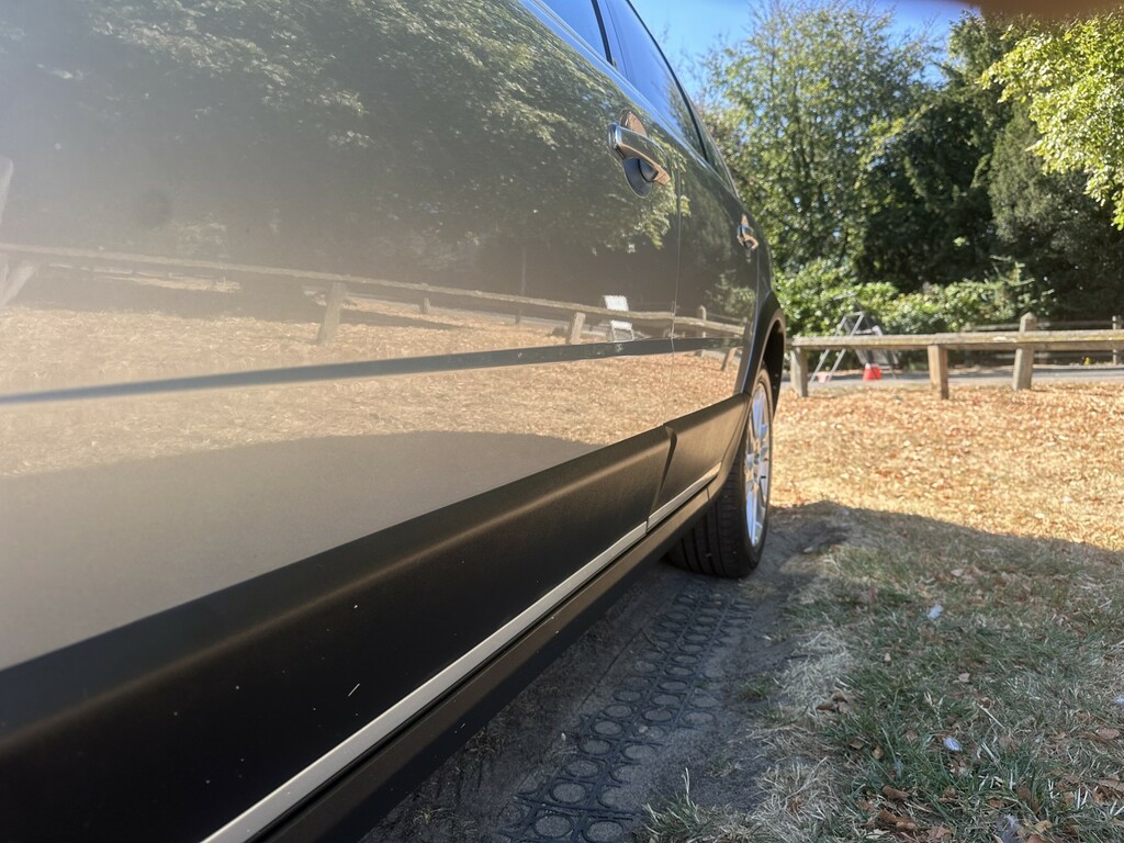 Volvo XC70 2.4 D5 Se Lux Silver #6