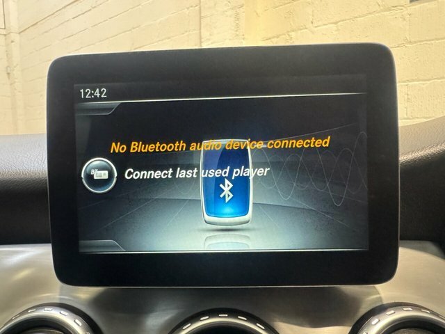Mercedes-Benz GLA Class 2.1 Gla200d Sport Premium Plus 7G-dct Euro 6 S Blue #48