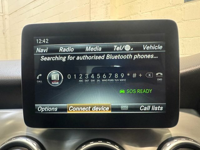 Mercedes-Benz GLA Class 2.1 Gla200d Sport Premium Plus 7G-dct Euro 6 S Blue #19