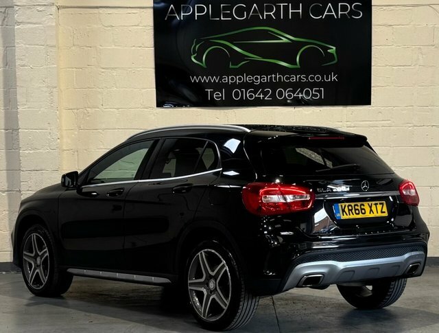 Mercedes-Benz GLA Class Gla200d Amg Line Suv Black #6