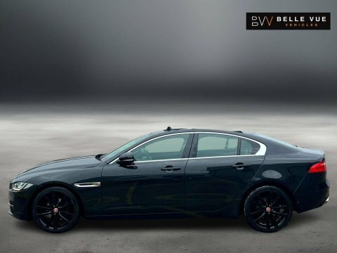 Jaguar XE 2.0 Xe Portfolio Black #5