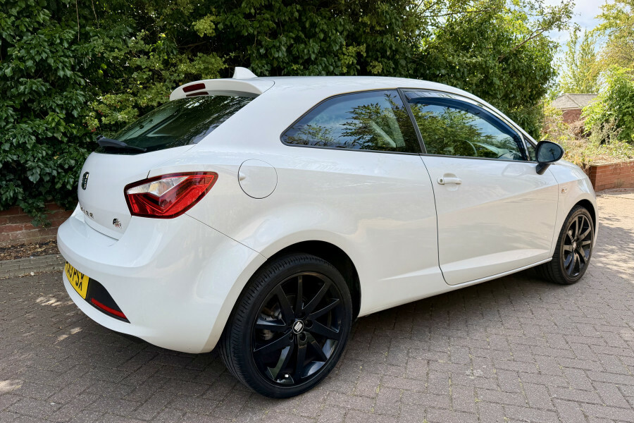 Seat Ibiza Coupe White #6