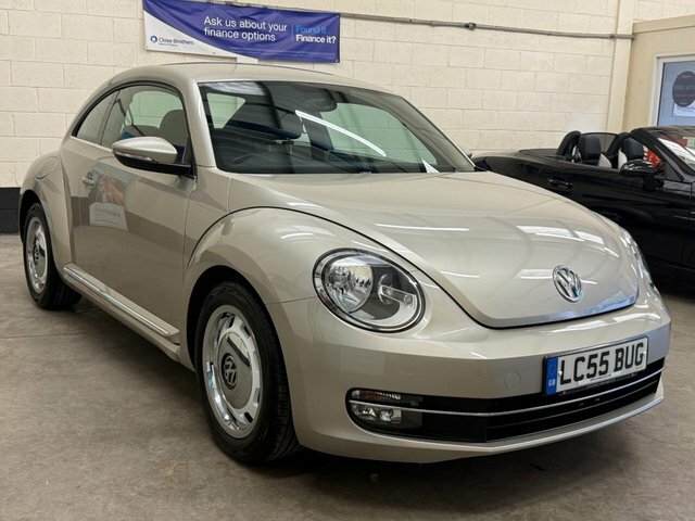 Volkswagen Beetle 1.2 Tsi Design Hatchback 6Spd White #6