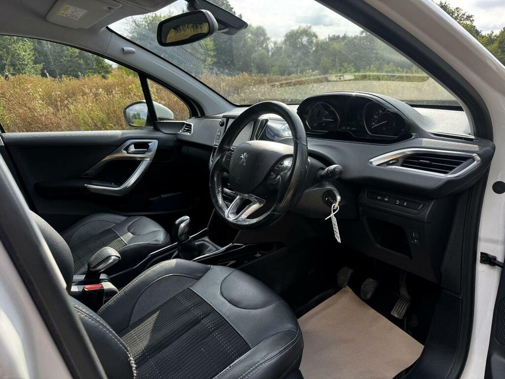 Peugeot 2008 Suv 1.6 Bluehdi Allure Suv Euro Black #40