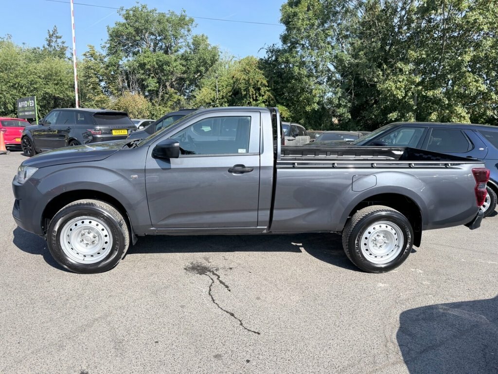 Isuzu D-Max 1.9L Utility AF71KVJ Grey #4