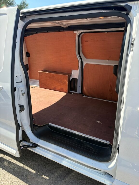 Peugeot E-Expert 1000 100Kw 75Kwh Professional Premium Van White #24