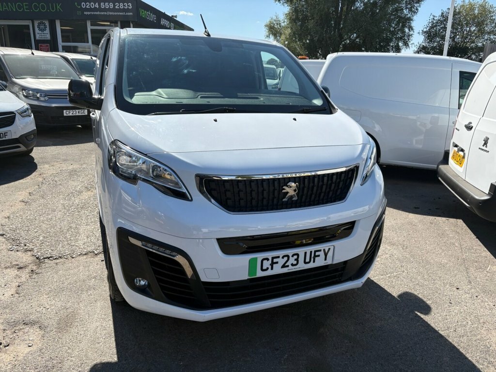 Peugeot E-Expert Mpv White