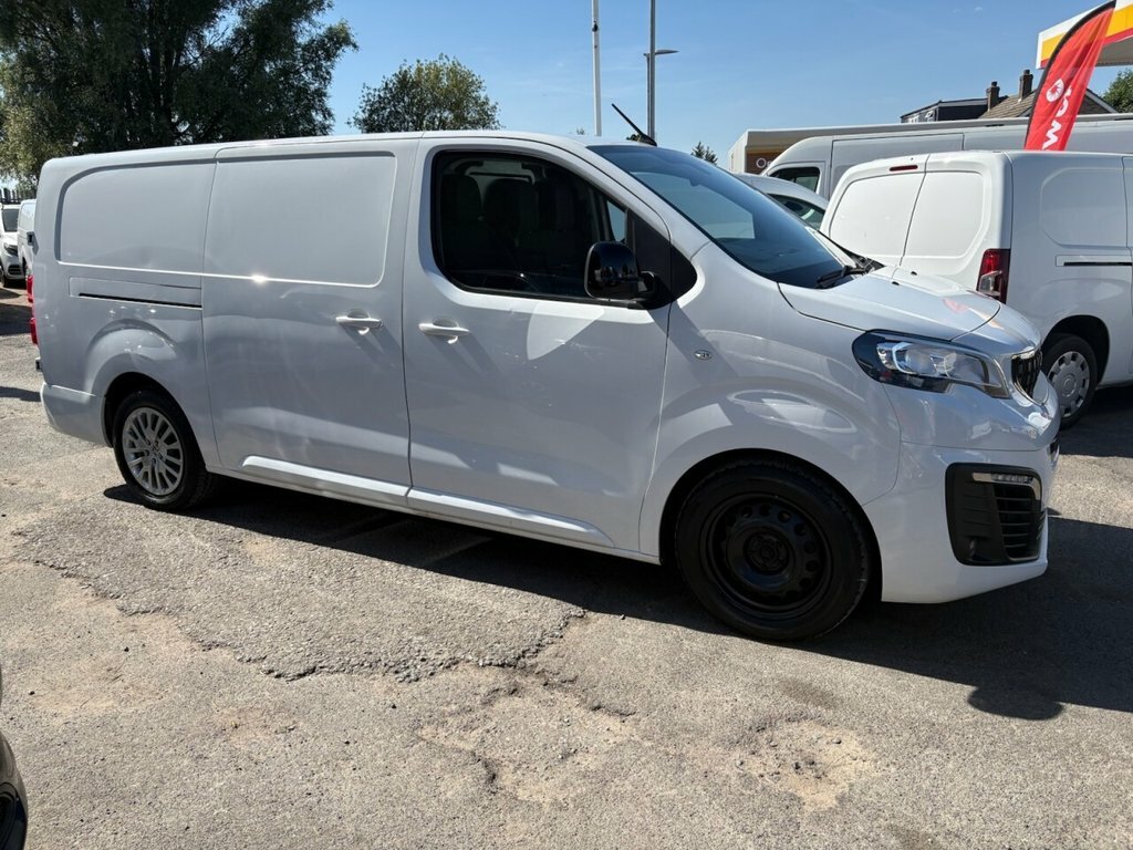 Peugeot E-Expert 1000 100Kw 75Kwh Professional Premium Van White #8