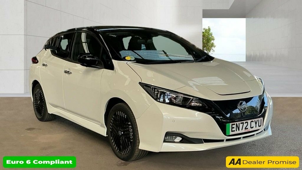 Nissan Leaf Hatchback White