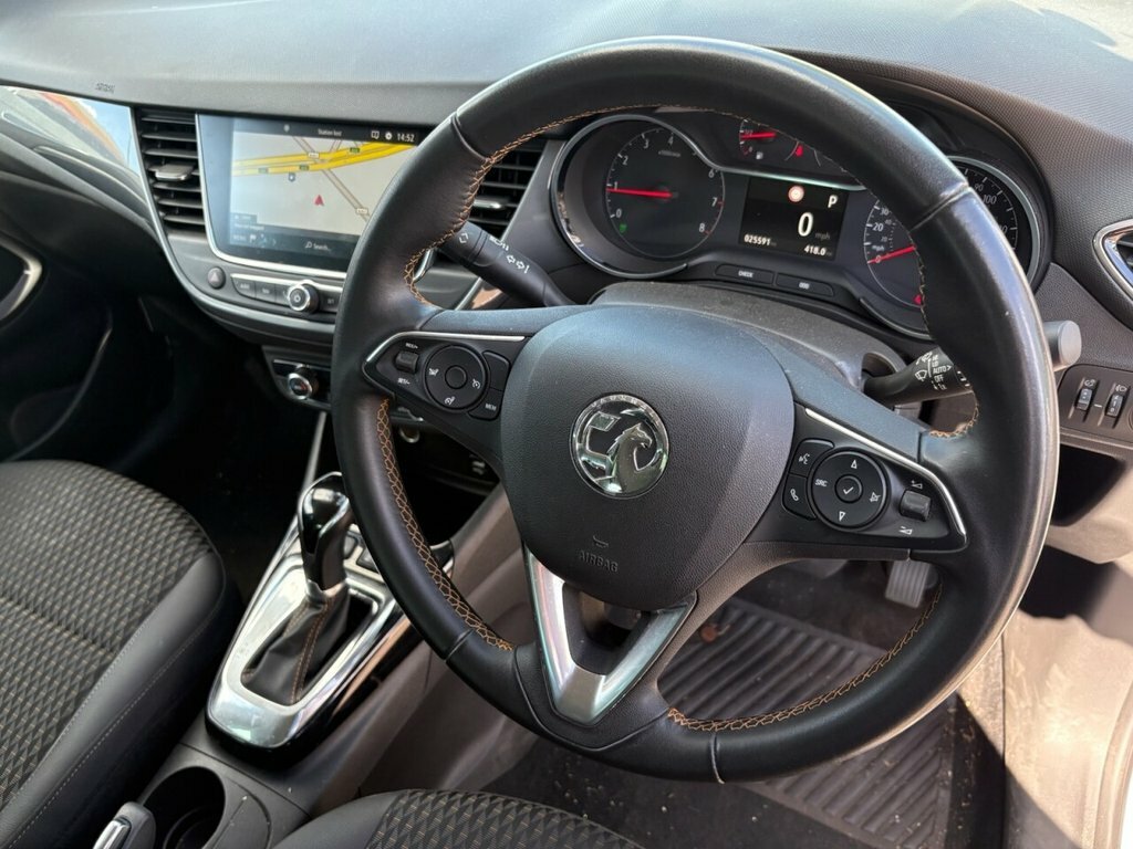 Vauxhall Crossland X 1.2 Griffin Turbo White #16
