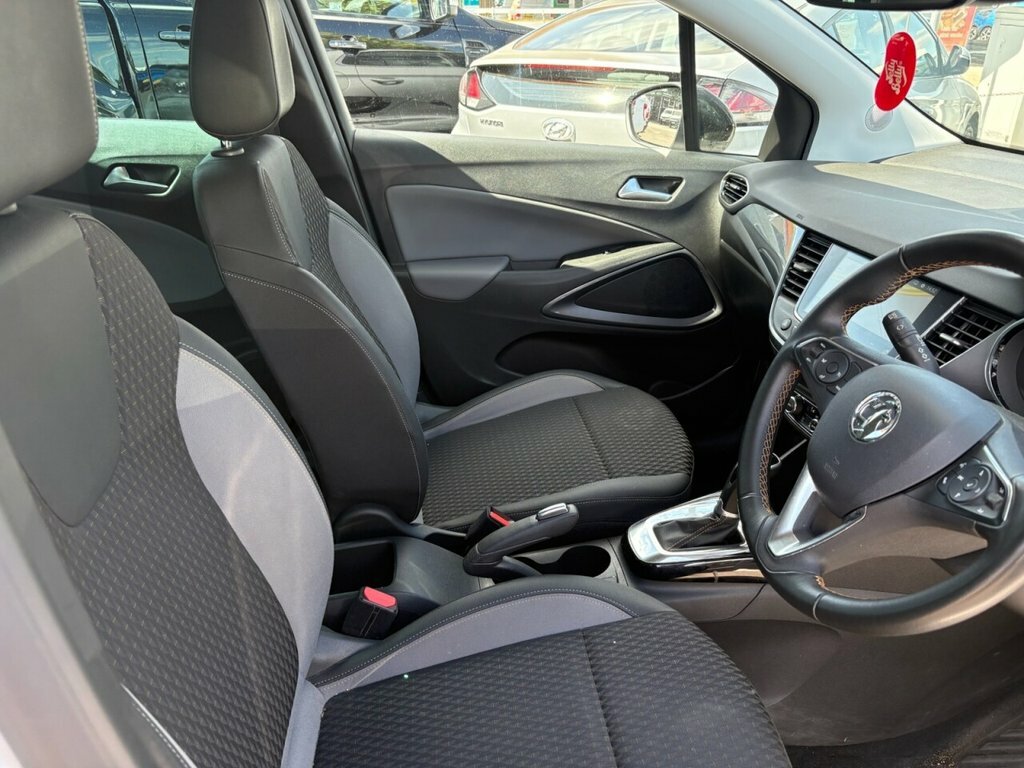 Vauxhall Crossland X 1.2 Griffin Turbo White #17