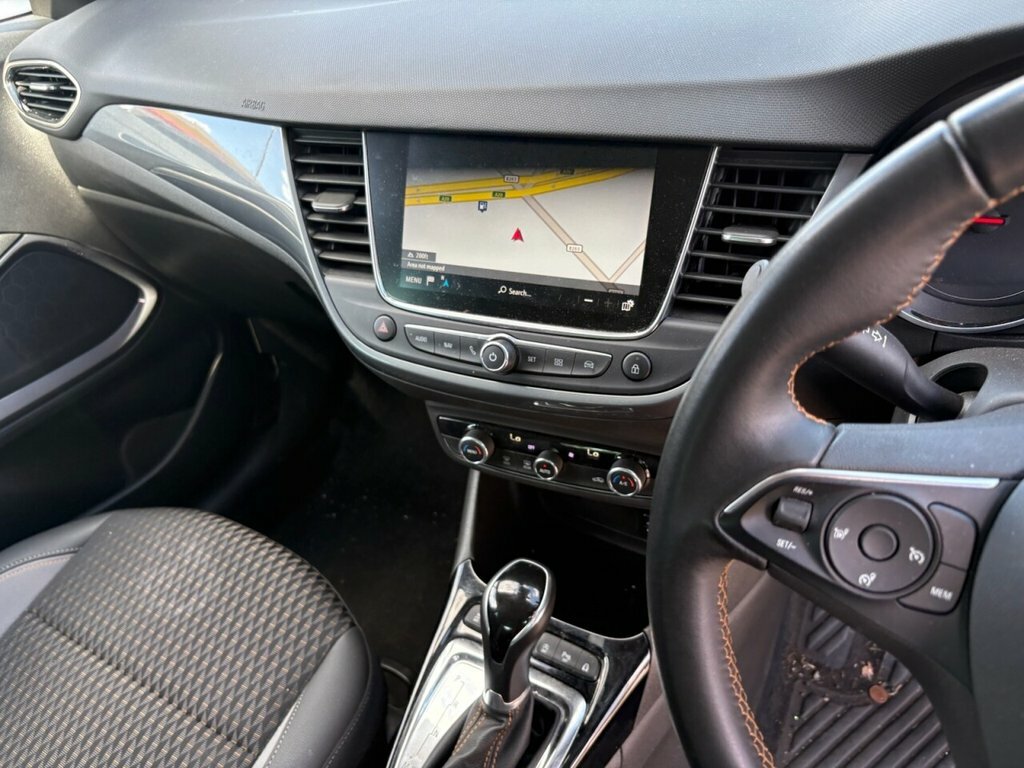 Vauxhall Crossland X 1.2 Griffin Turbo White #22