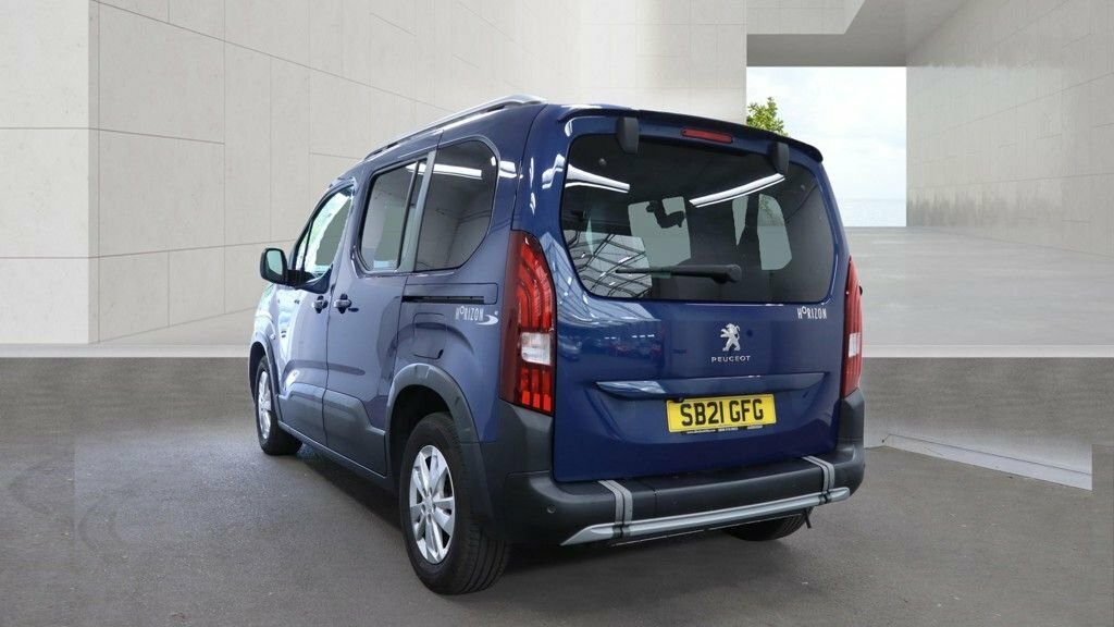 Peugeot Rifter 1.2 Puretech 130 Gt Eat8 Blue #11