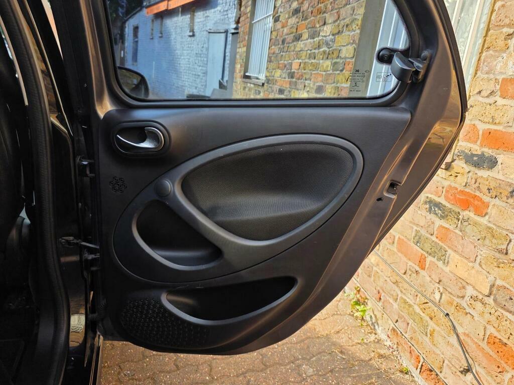 Smart Forfour 1.0 Prime Premium 20 Tax Hatchback Man Yellow #30