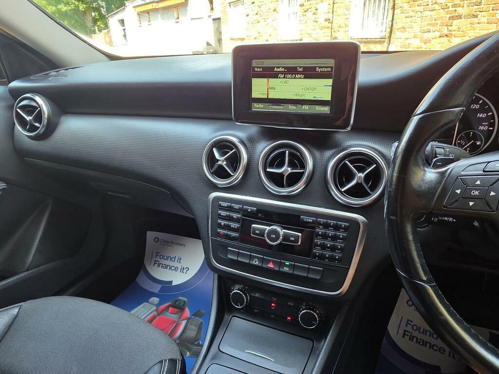 Mercedes-Benz A Class Hatchback 2.1 A200 Cdi Amg Sport 7G-dct 2014 Black #13