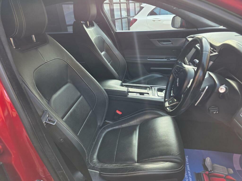 Jaguar XF R-sport Euro 6 Blue #13